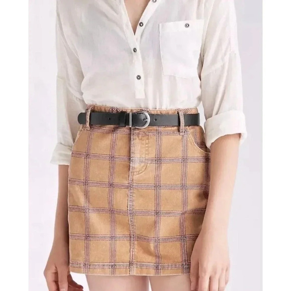 Urban Outfitters BDG Plaid Corduroy Mini Skirt Size 10 - Picture 1 of 7